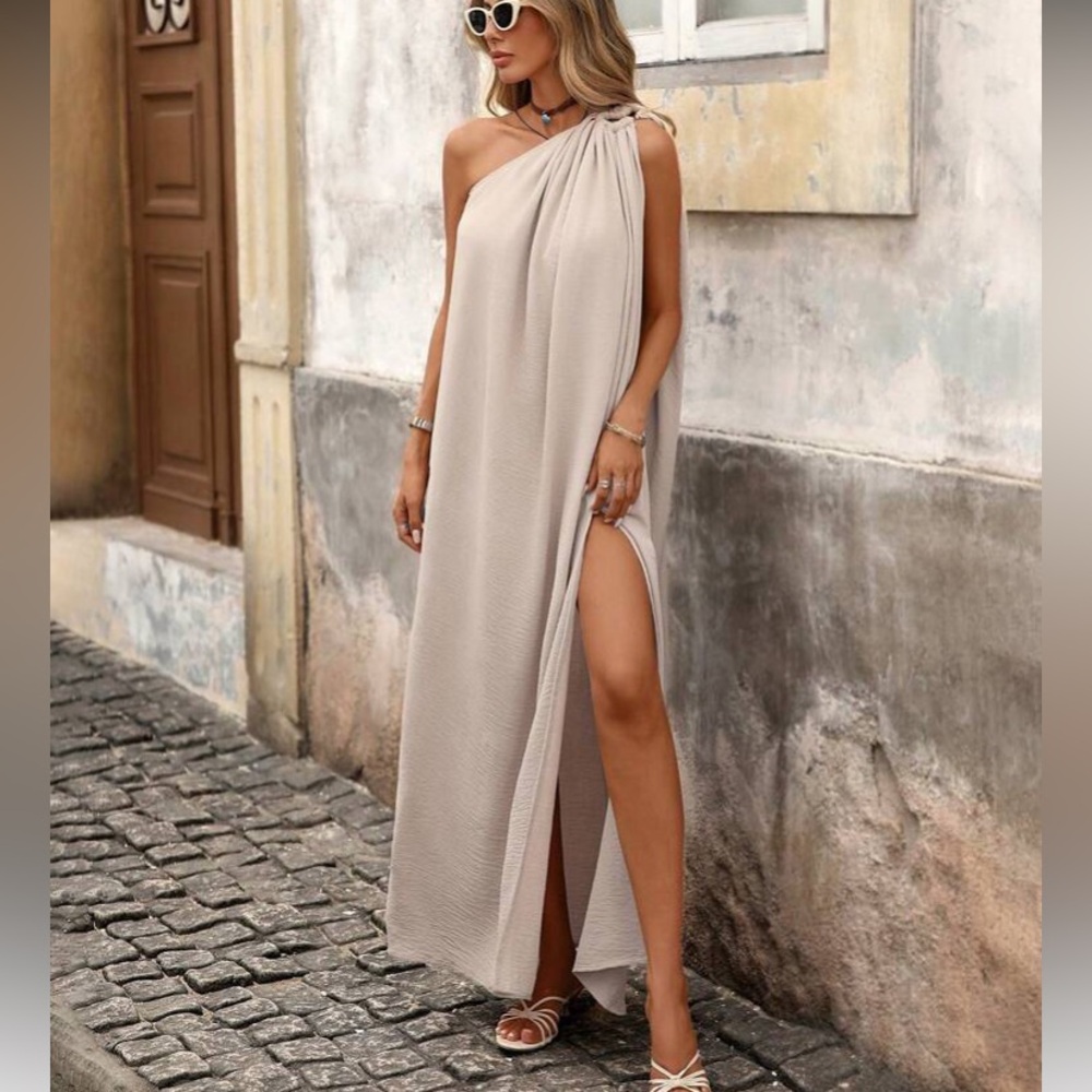 Elegant One-Shoulder Yellow Dress - Picture 6 of 16